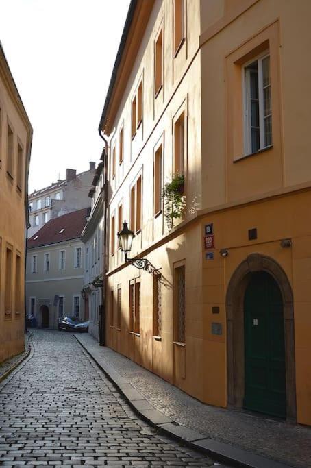 Old Town Herberghaus, 250m To Charles Bridge * Praga