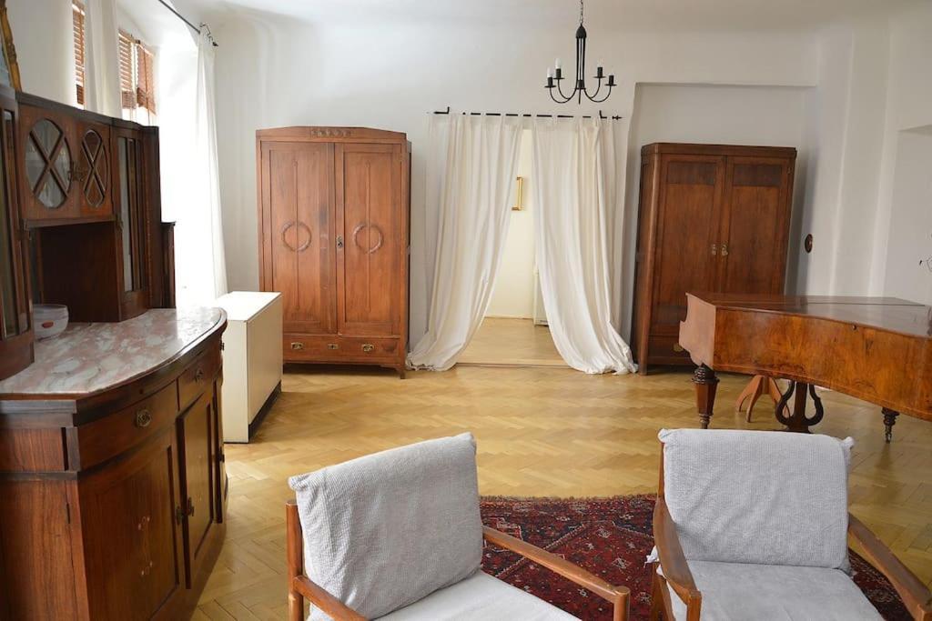 Appartamento Old Town Herberghaus, 250m To Charles Bridge *